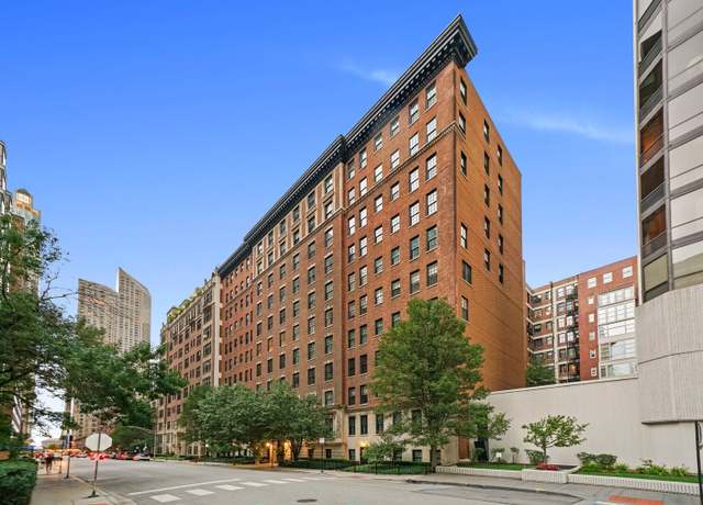 Property at 232 E Walton Pl Unit 3W, Chicago, IL 60611, 5 beds, 4 baths