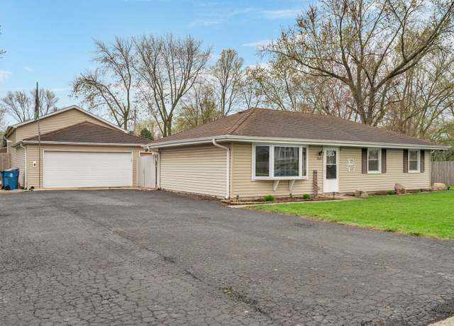 Property at 3518 Theodore St, Joliet, IL 60431, 3 beds, 1 bath