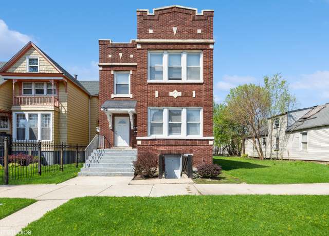 Property at 1436 E 71st Pl, Chicago, IL 60619, 7 beds, 3 baths