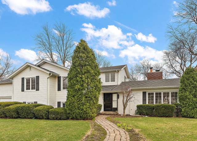 Property at 911 Travers Ln, Flossmoor, IL 60422, 4 beds, 2.5 baths