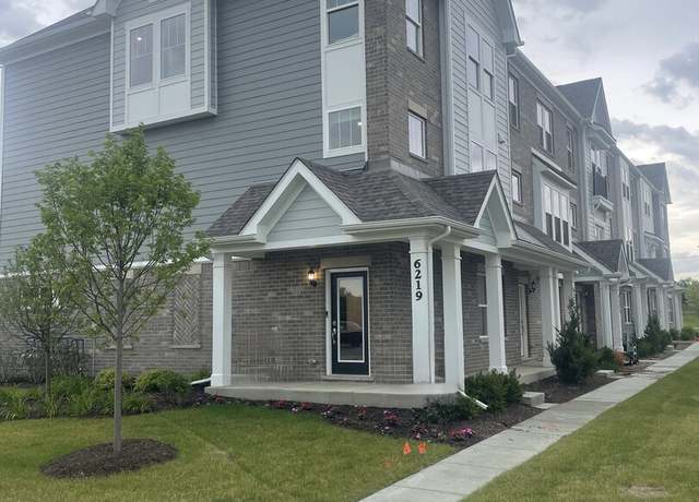 Property at 6285 Sandbelt Dr #34002, Woodridge, IL 60517, 3 beds, 3 baths