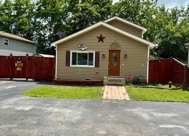 Property at 24633 W Passavant Ave, Round Lake, IL 60073, 3 beds, 1 bath