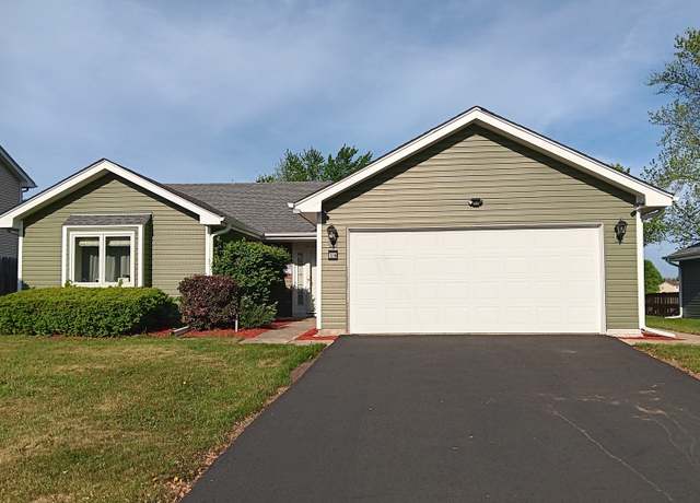 Property at 1210 Middlebury Dr, Aurora, IL 60504, 3 beds, 1 bath