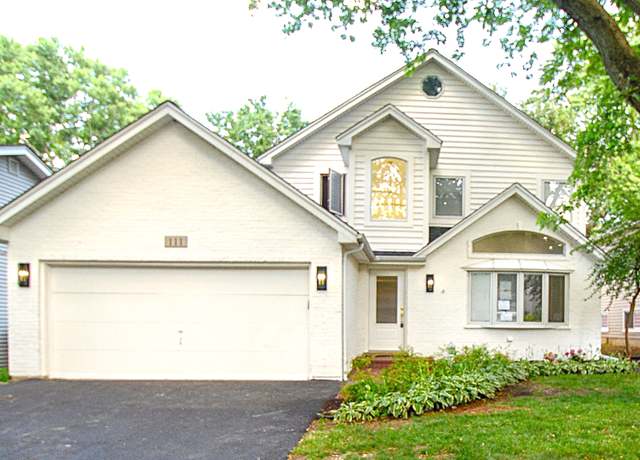 Property at 111 N Kenilworth Ave, Glen Ellyn, IL 60137, 5 beds, 3 baths