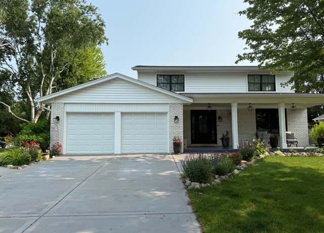 Property at 1303 Jane Ave, Naperville, IL 60540, 5 beds, 3.5 baths