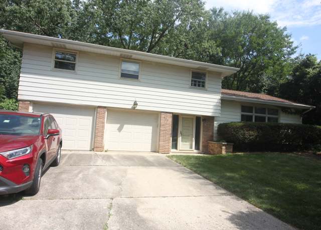 Property at 255 Cumnor Ave, Glen Ellyn, IL 60137, 4 beds, 2 baths