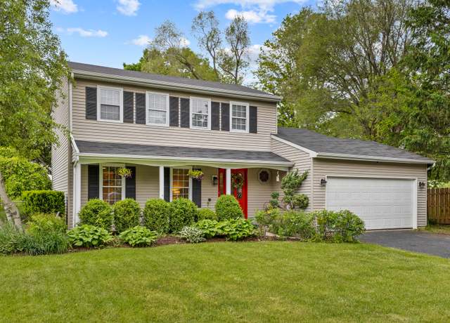 Property at 67 Alice Ln, Algonquin, IL 60102, 3 beds, 1.5 baths