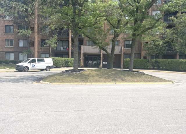Property at 400 Park Ave #100, Calumet City, IL 60409, 3 beds, 2 baths