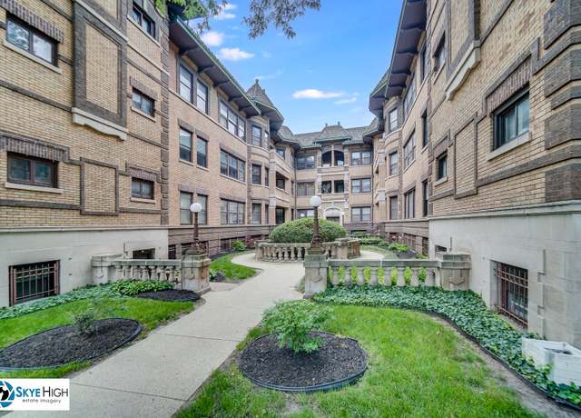 Property at 945 E Hyde Park Blvd #2, Chicago, IL 60615, 2 beds, 1 bath
