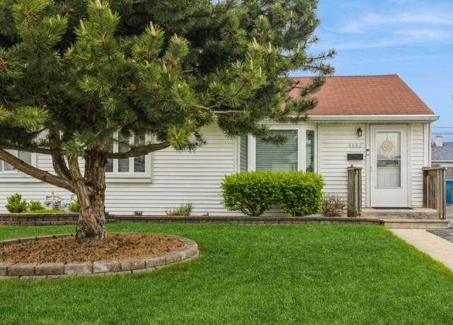 Property at 4642 W 88th Pl #0, Hometown, IL 60456, 2 beds, 1 bath