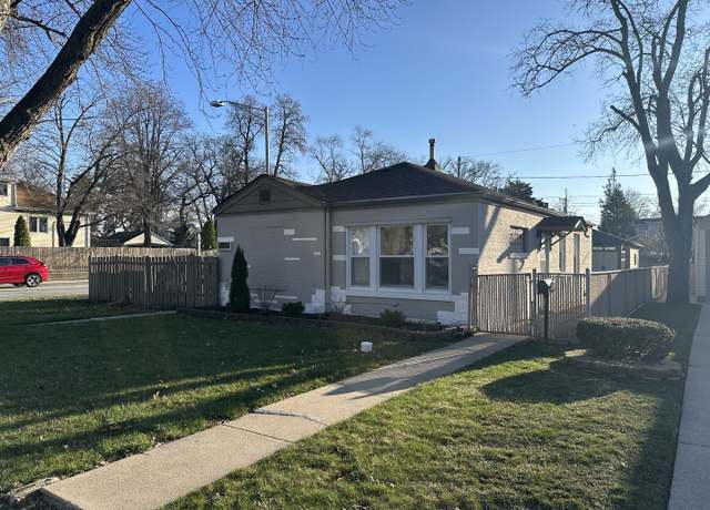Property at 9301 Raymond Ave, Oak Lawn, IL 60453, 2 beds, 1 bath
