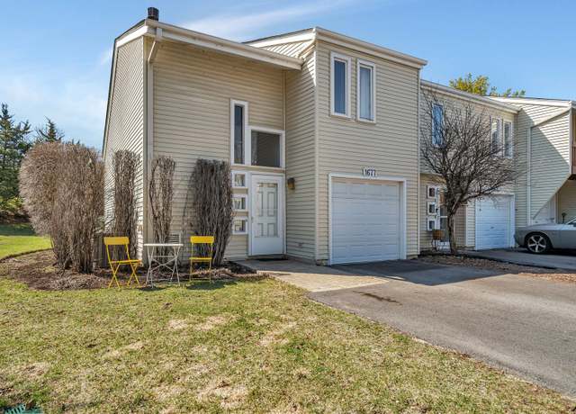 Property at 1677 Cove Ct, Naperville, IL 60565, 2 beds, 1.5 baths