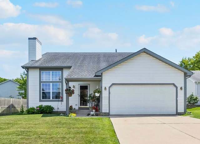 Property at 175 Davis Ct, Round Lake Park, IL 60073, 4 beds, 2.5 baths