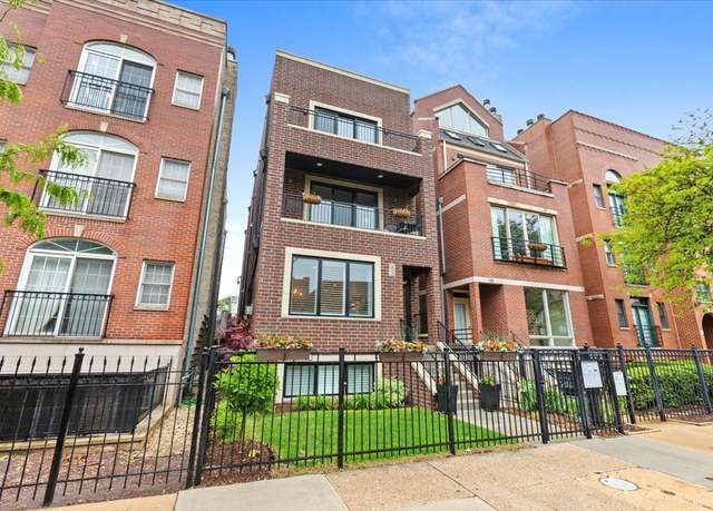 Property at 1922 W Belmont Ave #1, Chicago, IL 60657, 4 beds, 3.5 baths
