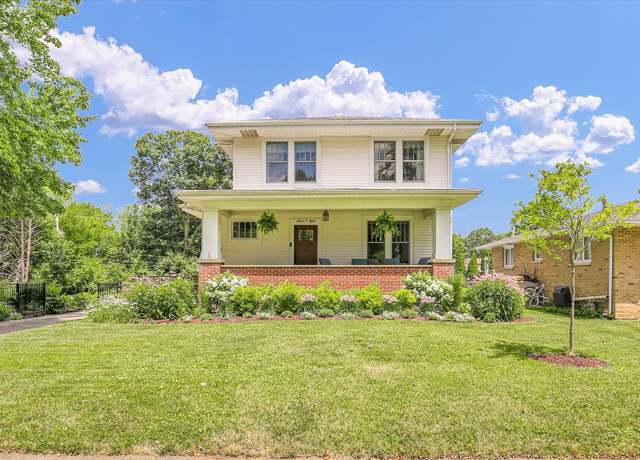 Property at 1508 W University Ave, Champaign, IL 61821, 4 beds, 3 baths