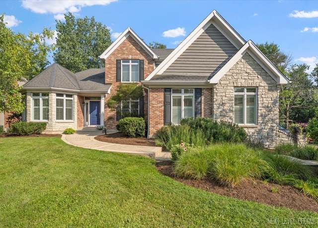 Property at 821 Plamondon Rd, Wheaton, IL 60189, 5 beds, 4.5 baths