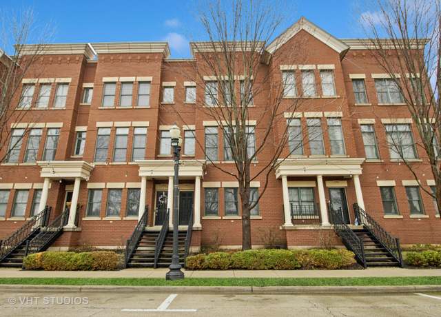 Property at 187 S Grove Ave #187, Elgin, IL 60120, 2 beds, 2.5 baths