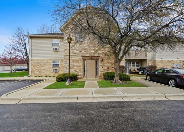 Property at 1520 W Sand Bar Ct Unit 1B, Round Lake Beach, IL 60073, 1 bed, 1 bath