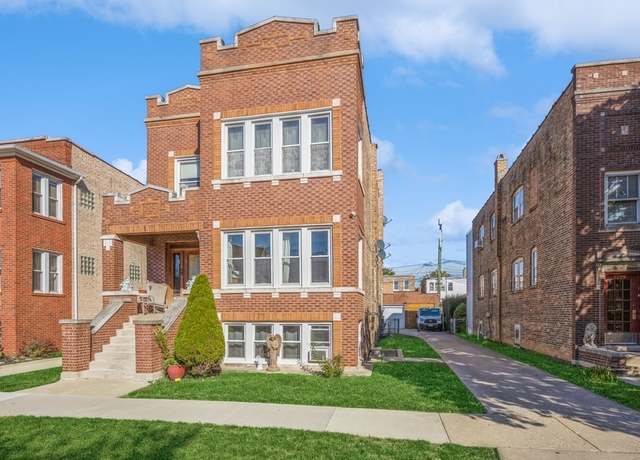 Property at 2237 Elmwood Ave, Berwyn, IL 60402, 7 beds, 3 baths