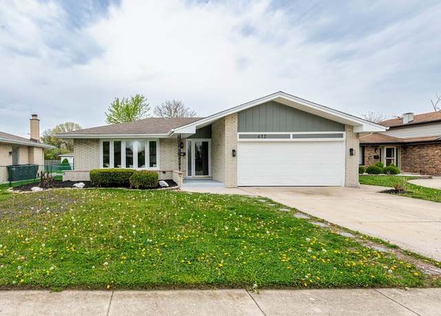 Property at 612 Thornwood Dr, South Holland, IL 60473, 3 beds, 2 baths
