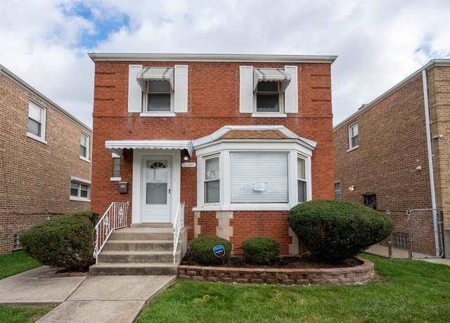 Property at 10043 S King Dr, Chicago, IL 60628, 3 beds, 2 baths
