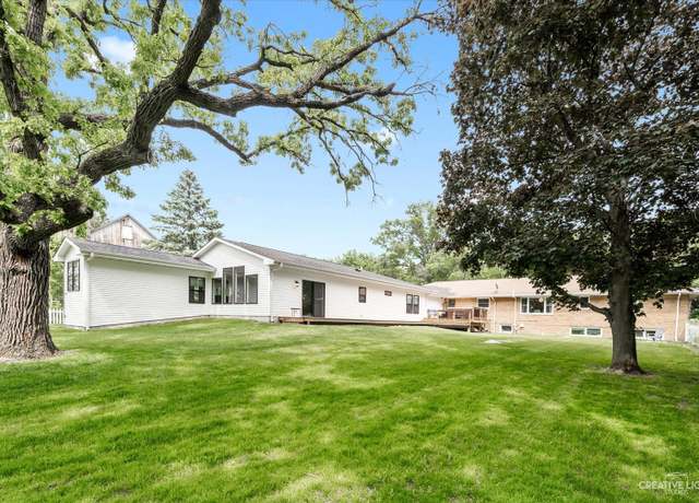 Property at 12N988 Engel Rd, Sycamore, IL 60178, 5 beds, 4 baths