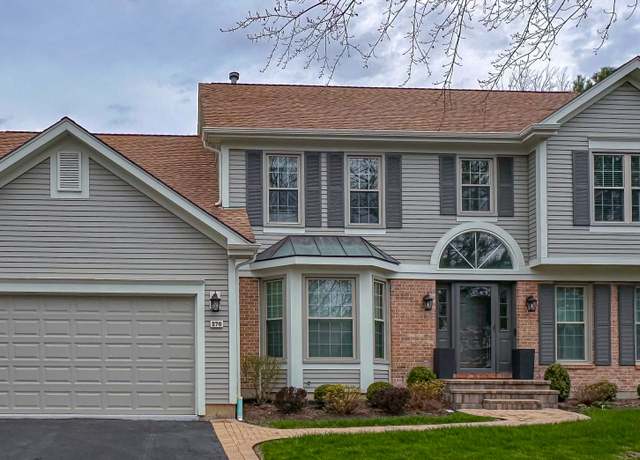 Property at 276 Saddle Back Rd, Vernon Hills, IL 60061, 5 beds, 3.5 baths