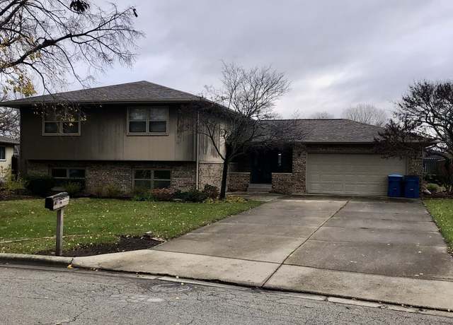Property at 2705 Debo Dr, Peru, IL 61354, 5 beds, 3 baths