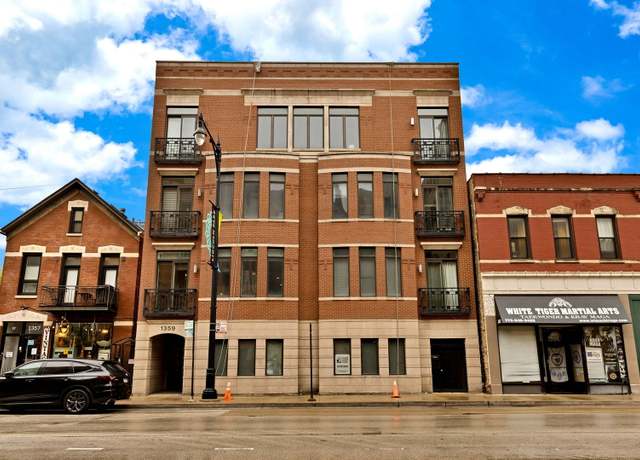 Property at 1359 W Fullerton Ave Unit 2E, Chicago, IL 60614, 3 beds, 2 baths