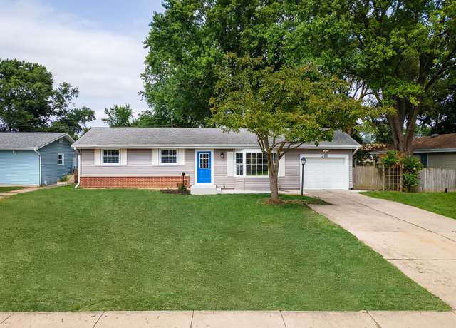 Property at 261 Arrowhead Trl, Carol Stream, IL 60188, 3 beds, 2 baths