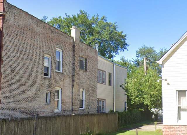 Property at 5922 S Elizabeth St, Chicago, IL 60636
