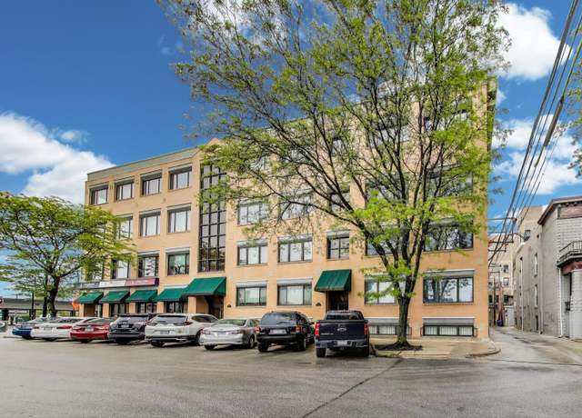 Property at 4751 N Artesian Ave #206, Chicago, IL 60625, 2 beds, 2 baths
