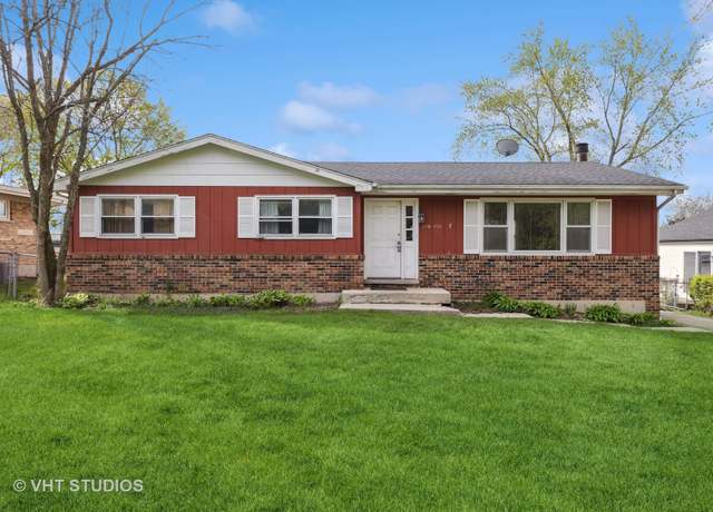 Property at 27W073 Jewell Rd, Winfield, IL 60190, 3 beds, 3 baths