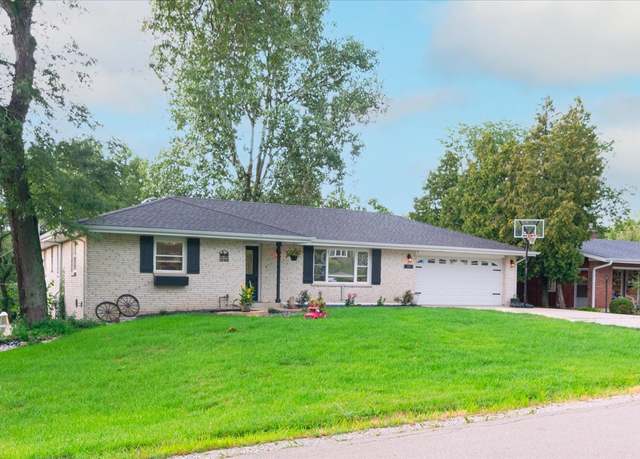 Property at 133 Barbara Ln, New Lenox, IL 60451, 5 beds, 3 baths