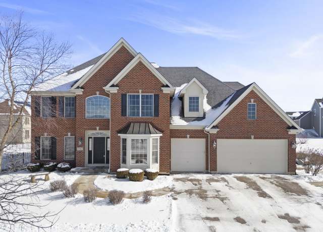 Property at 163 Winding Hill Dr, Elgin, IL 60124, 5 beds, 5 baths
