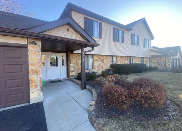 Property at 1518 Harbour Ct Unit 2A, Schaumburg, IL 60193, 2 beds, 2 baths