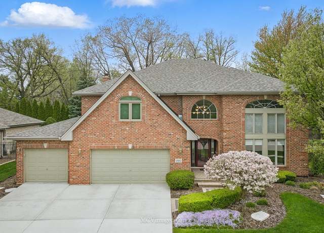 Property at 12652 Suffield Dr, Palos Park, IL 60464, 4 beds, 2.5 baths