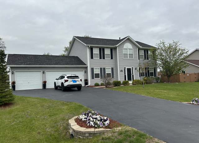 Property at 10950 Linden Blossom Ln, Roscoe, IL 61073, 4 beds, 2.5 baths