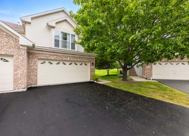 Property at 307 Lake Gillilan Way, Algonquin, IL 60102, 2 beds, 2.5 baths