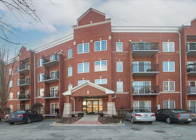 Property at 3401 Wellington Ct #215, Rolling Meadows, IL 60008, 2 beds, 2 baths