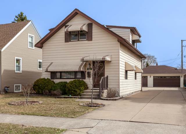 Property at 9931 Menard Ave, Oak Lawn, IL 60453, 3 beds, 2 baths
