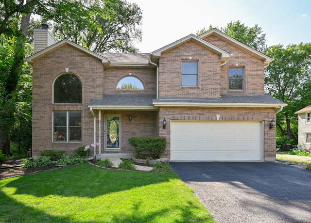 Property at 3S178 Patterman Rd, Warrenville, IL 60555, 4 beds, 3.5 baths