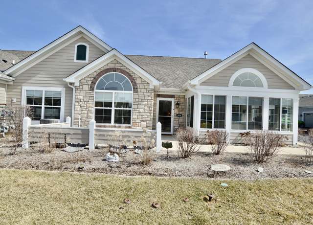 Property at 2570 Verdi St Unit 30-B, Woodstock, IL 60098, 3 beds, 2 baths