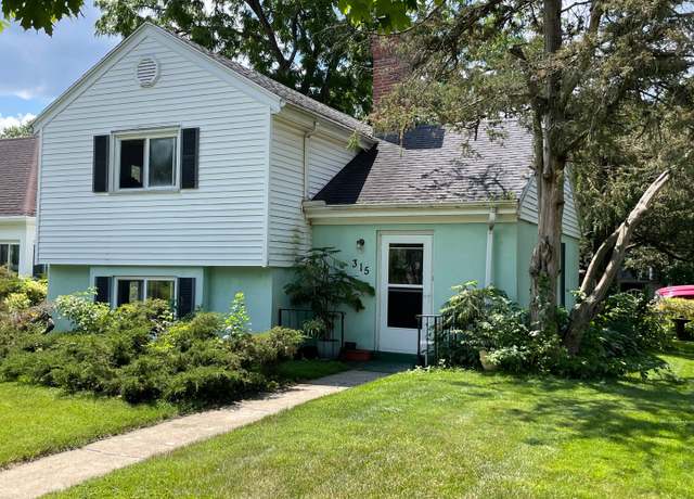 Property at 315 W Charles St, Champaign, IL 61820, 2 beds, 1 bath