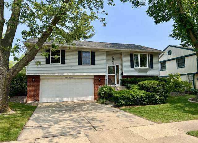 Property at 718 Wicker Ave, Streamwood, IL 60107, 3 beds, 1.5 baths