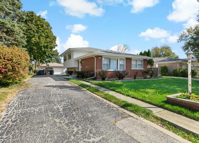 Property at 15635 Mutual Ter, South Holland, IL 60473, 3 beds, 2 baths