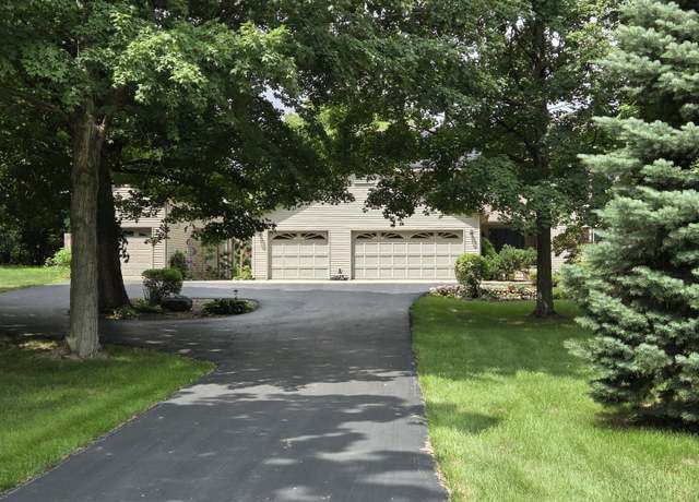 Property at 37322 Comanche Dr, Saybrook, IL 61770, 4 beds, 3.5 baths