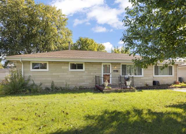 Property at 802 Sheila Dr, Joliet, IL 60435, 3 beds, 1.5 baths