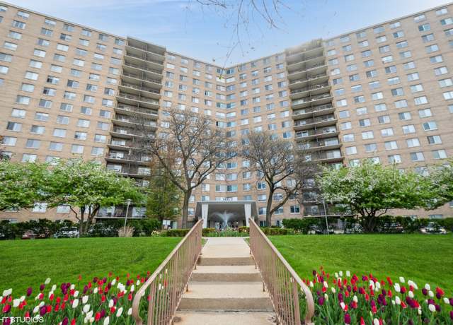 Property at 7033 N Kedzie Ave #914, Chicago, IL 60645, 1 bed, 1 bath