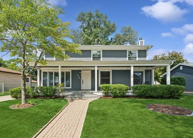 Property at 636 N Greenview Ave, Mundelein, IL 60060, 4 beds, 3 baths
